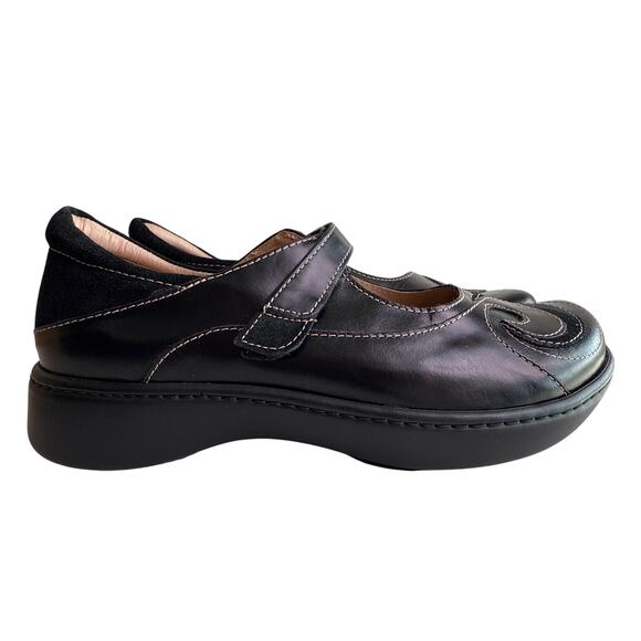 Naot Sea Mary Jane Casual Shoes Women's EU40 9-9.5 Black Leather Suede Swirl - Picture 2 of 9